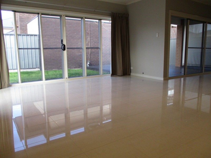 5 Rogerson Cct, Craigburn Farm SA 5051