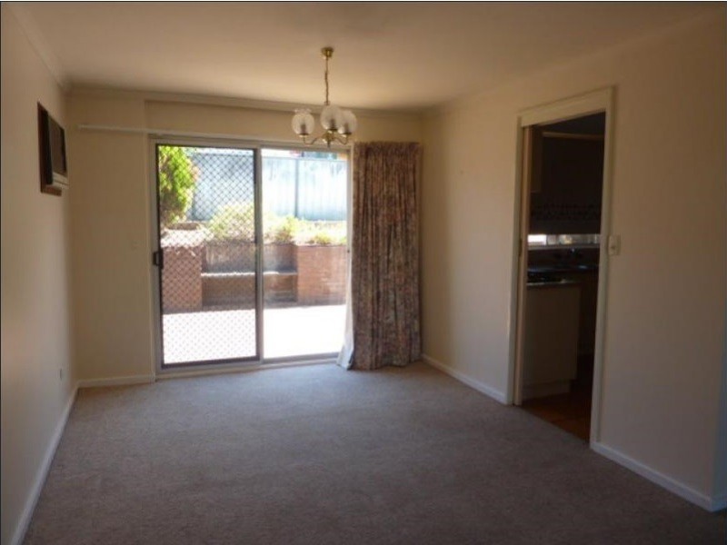 27 Magnolia Ave, Happy Valley SA 5159