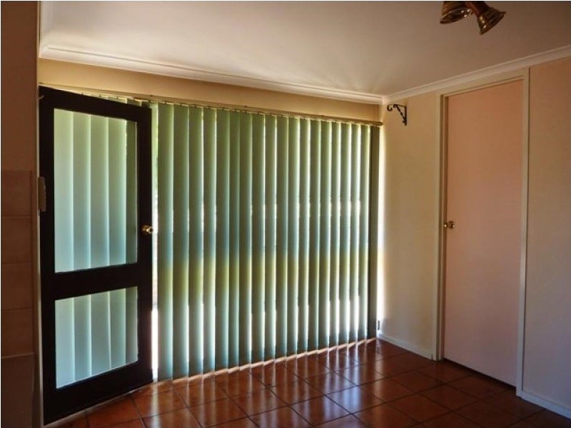 27 Magnolia Ave, Happy Valley SA 5159