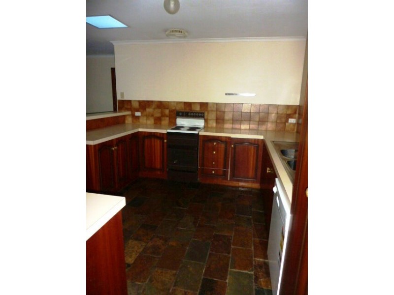 35 Gum Grove, Belair SA 5052