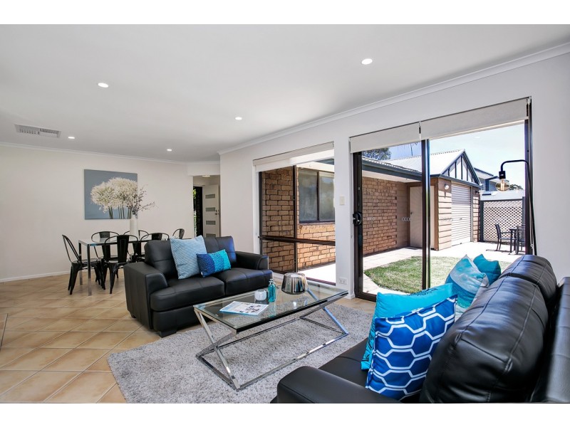 45 Hillsdale Avenue, Coromandel Valley SA 5051