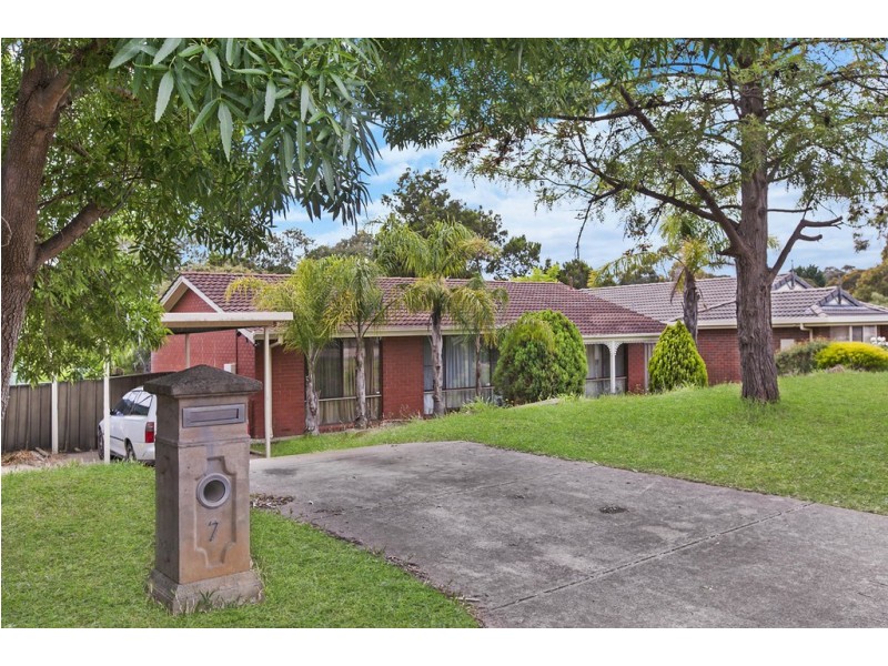 7 Summerford Road, Aberfoyle Park SA 5159