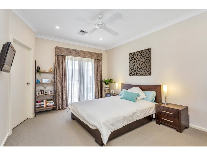 15 The Mall, Mawson Lakes SA 5095