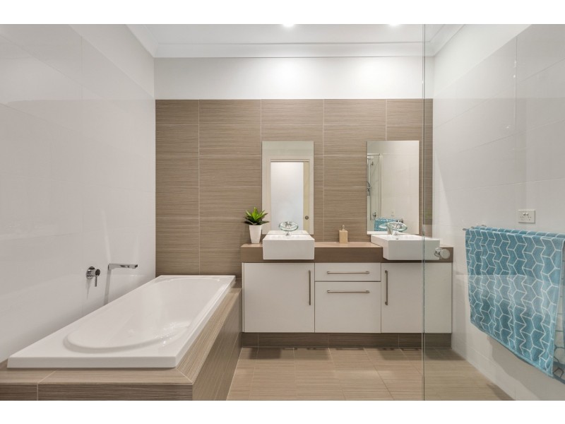 15 The Mall, Mawson Lakes SA 5095