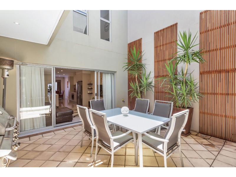 15 The Mall, Mawson Lakes SA 5095