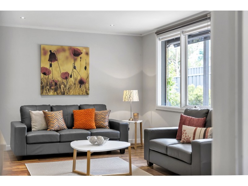 34 Oakridge Road, Aberfoyle Park SA 5159