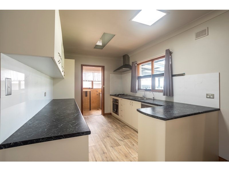 28 Karyn Crescent, Reynella SA 5161