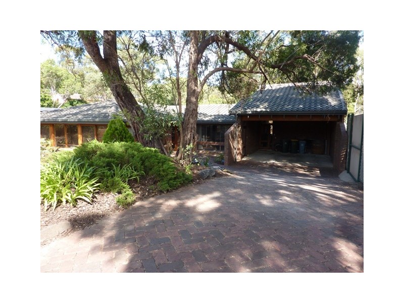 7 Gorelon Drive, Flagstaff Hill SA 5159