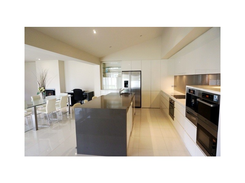 12 Justine Street, Flagstaff Hill SA 5159