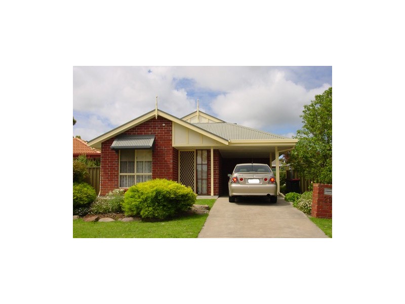 29 Bordeaux Drive, Woodcroft SA 5162