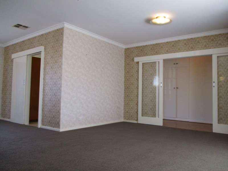 2 Alison Avenue, Marion SA 5043