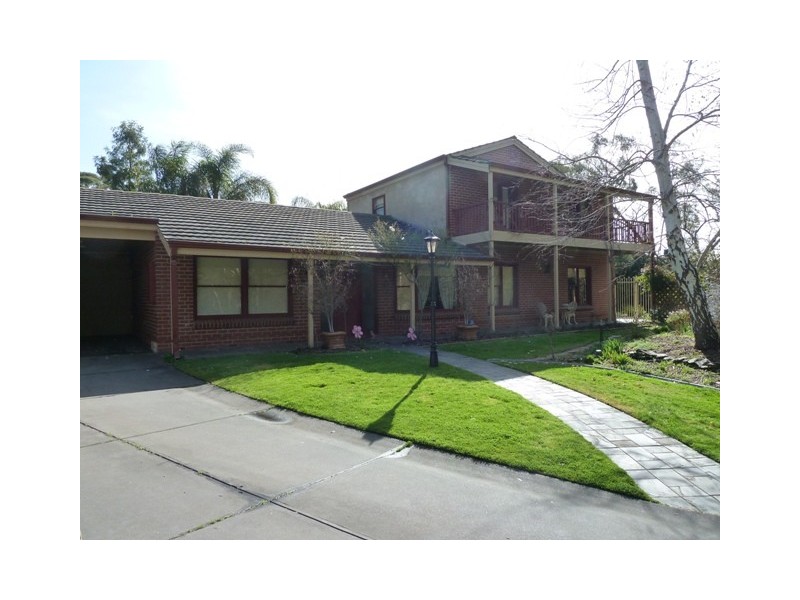 4 Planter Court, Flagstaff Hill SA 5159