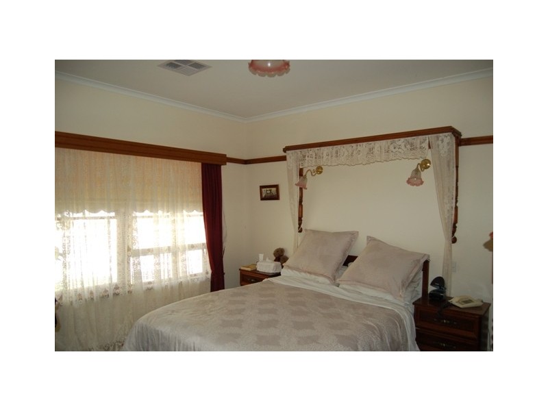 4 Planter Court, Flagstaff Hill SA 5159