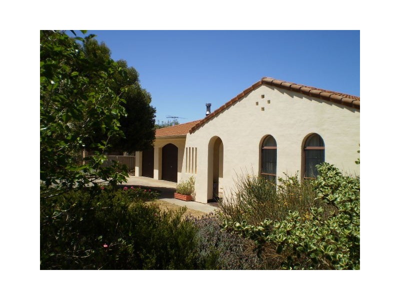 39 Ashburton Avenue, West Lakes Shore SA 5020