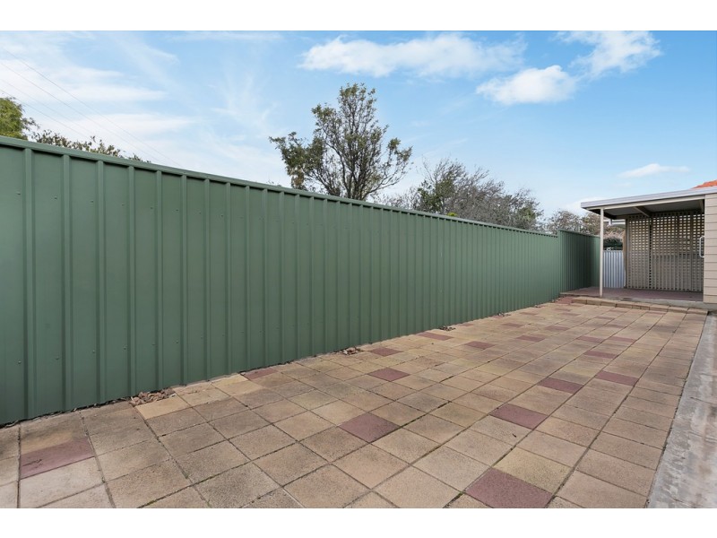 20 Petersen Crescent, Port Noarlunga SA 5167