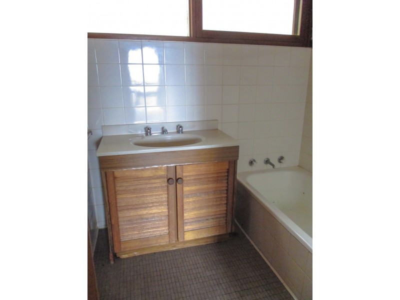 26 Burnell Drive, Belair SA 5052