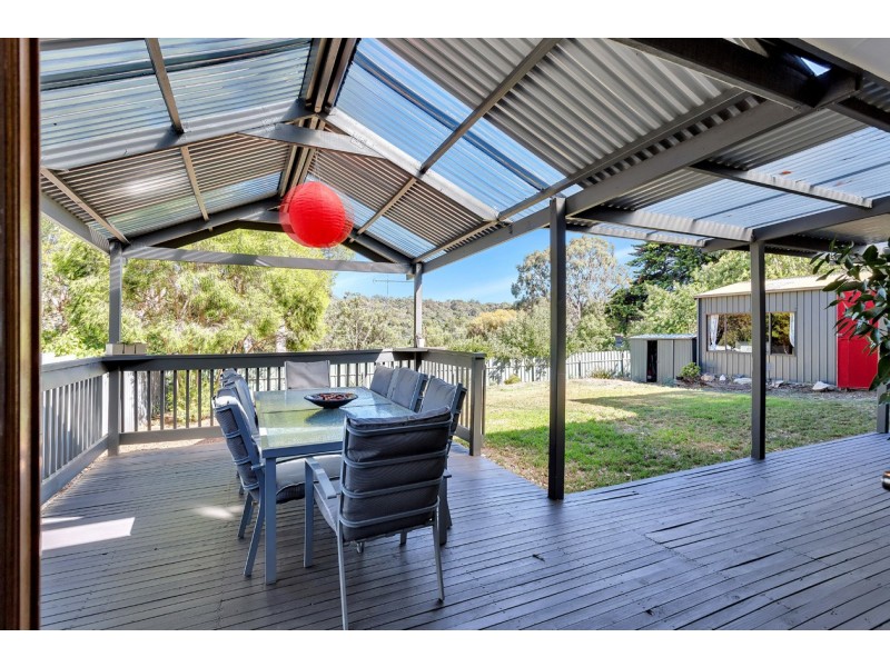 19 Oakdene Crescent, Coromandel Valley SA 5051