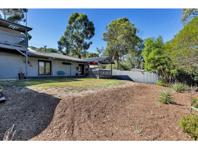 19 Oakdene Crescent, Coromandel Valley SA 5051