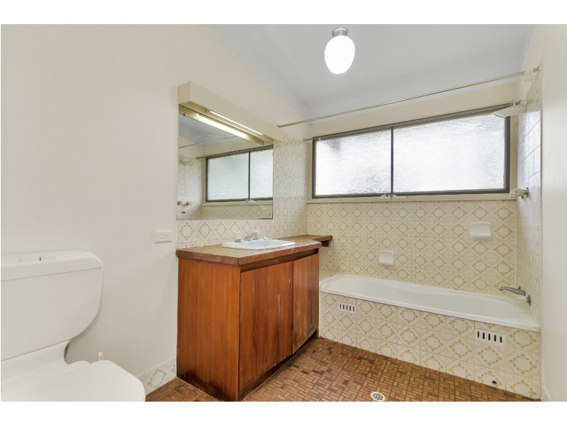 53 Light Road, Coromandel Valley SA 5051