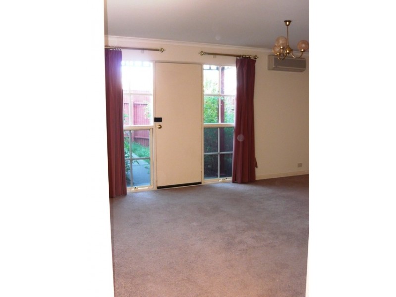 1/21 Oak Avenue, Clovelly Park SA 5042