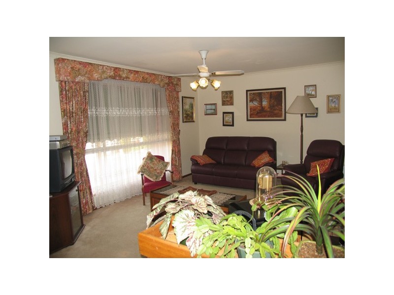 16 BACHMANN AVENUE, Old Reynella SA 5161