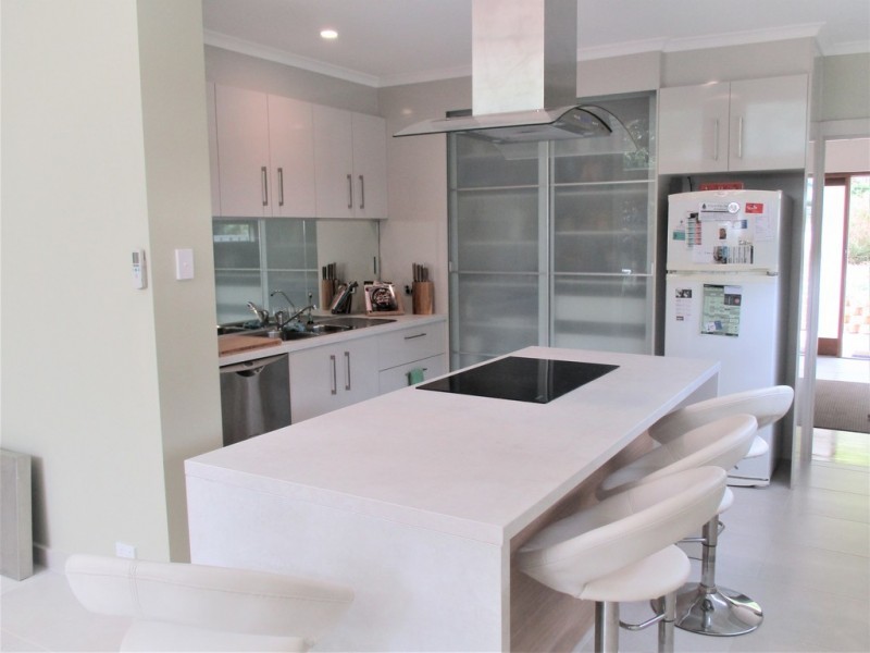 4 Coro Crescent, Coromandel Valley SA 5051