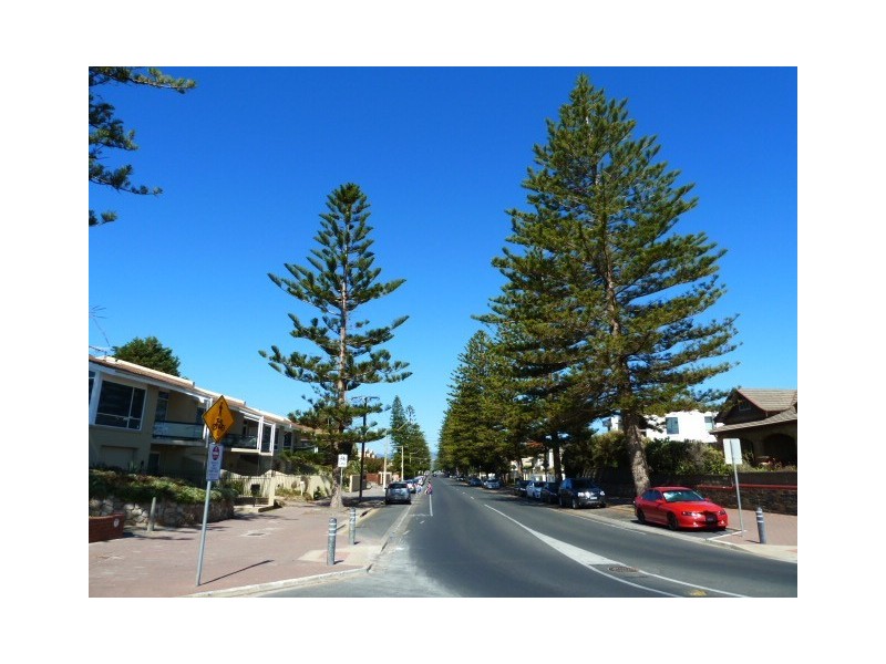 15/18 Broadway, Glenelg South SA 5045