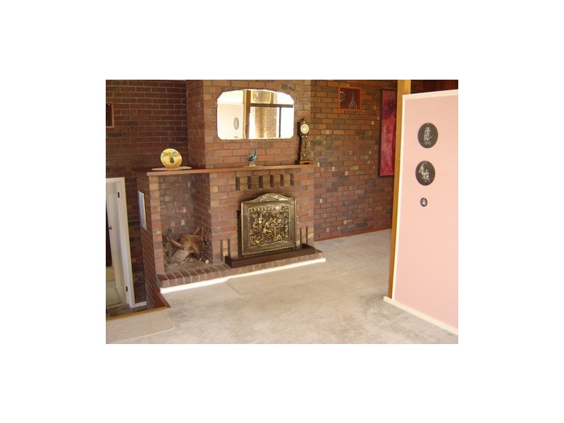 28 Barbara Crescent, Coromandel Valley SA 5051