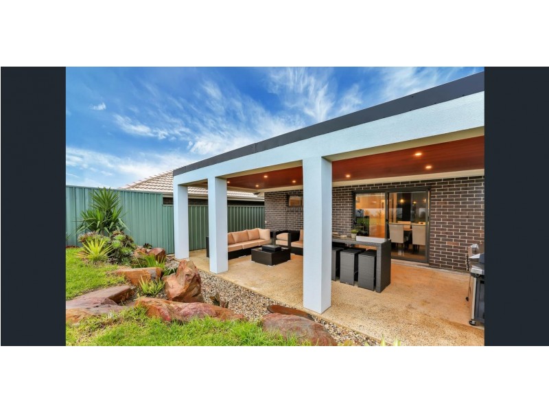 61 Brooklyn Drive, Hallett Cove SA 5158