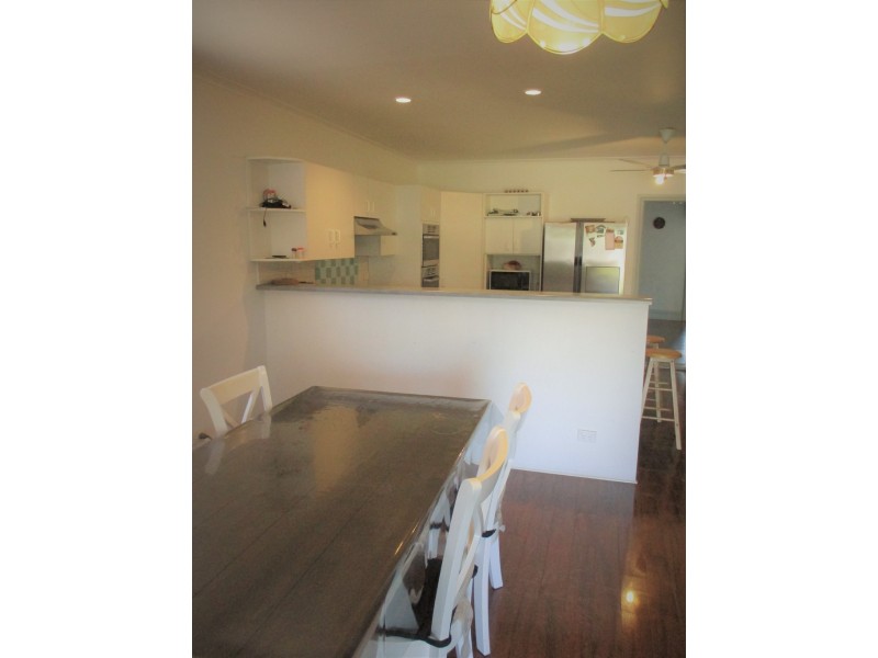 27 Barry Road, Oaklands Park SA 5046