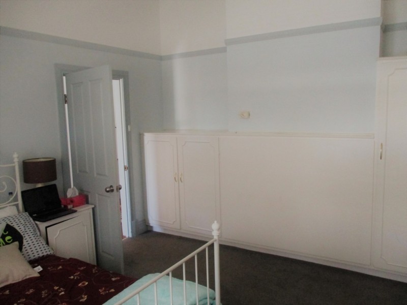 27 Barry Road, Oaklands Park SA 5046