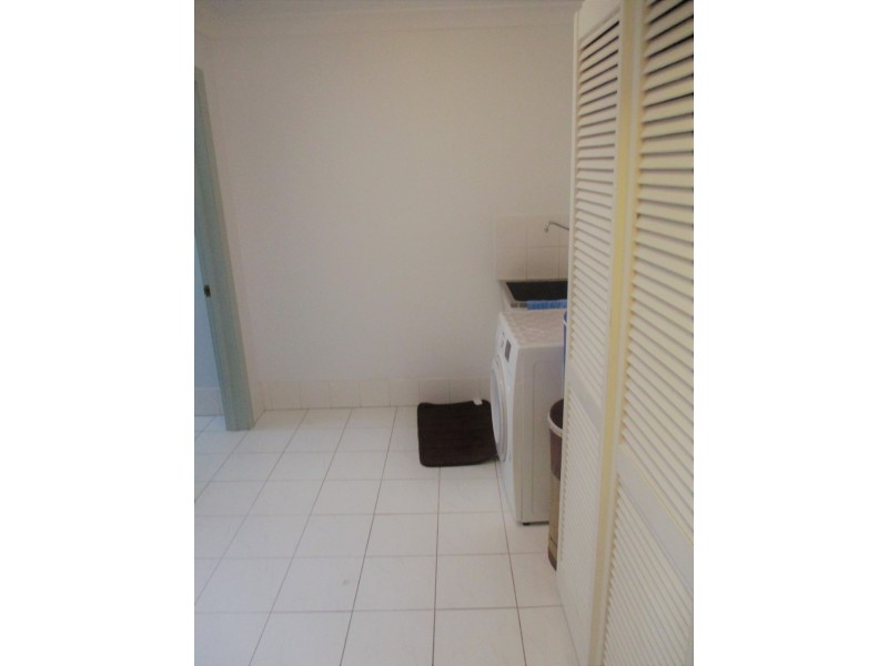 27 Barry Road, Oaklands Park SA 5046