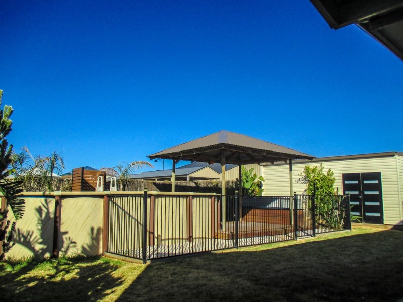 25 Shoreline Ave, Sellicks Beach SA 5174