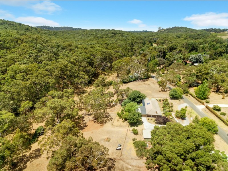 5 Nioka Drive, Ironbank SA 5153