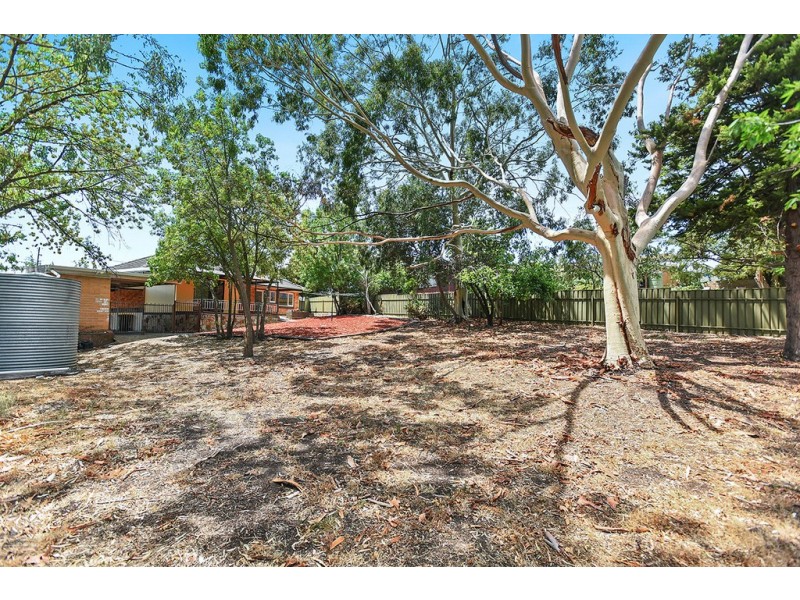 35 Highland Drive, Bellevue Heights SA 5050