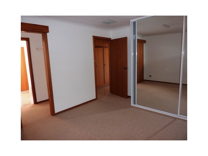 73 Monaco Circuit, Aberfoyle Park SA 5159