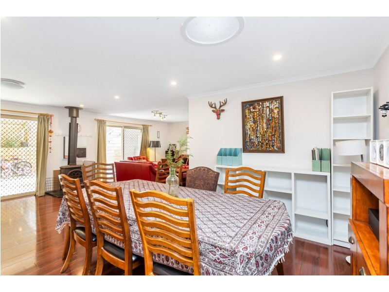 8 The Oaks Parade, Aberfoyle Park SA 5159