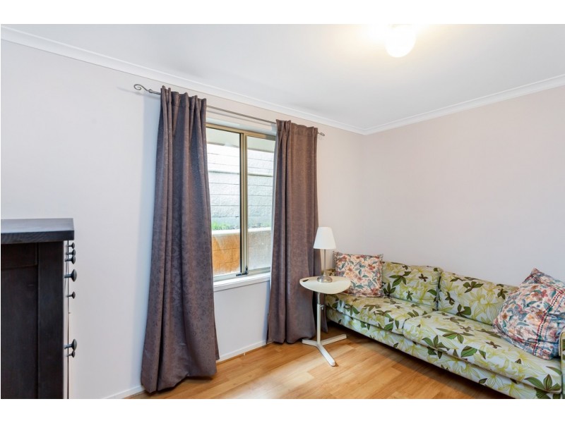 8 The Oaks Parade, Aberfoyle Park SA 5159