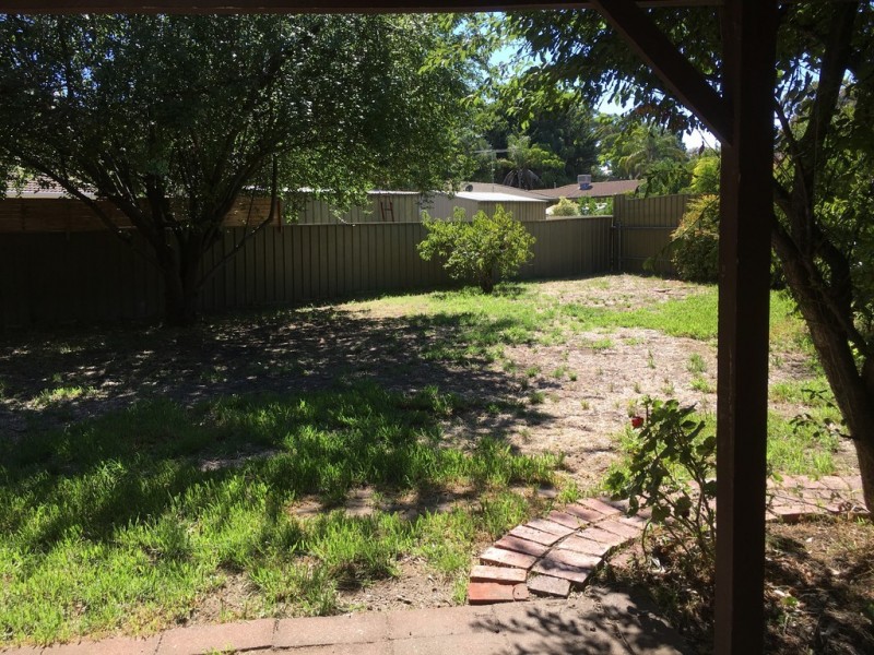 6 Dawson Place, Happy Valley SA 5159