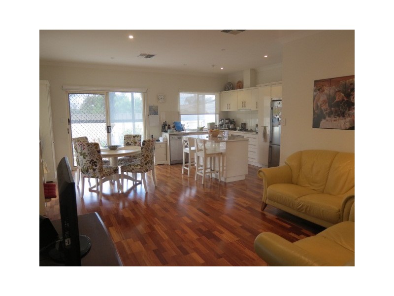 6A Finchley Street, Clovelly Park SA 5042