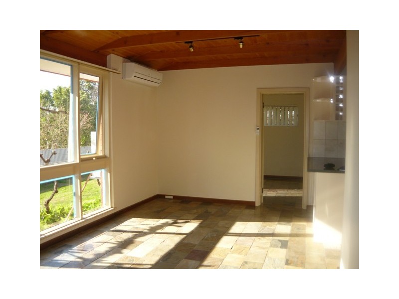 42 Highland Drive, Bellevue Heights SA 5050