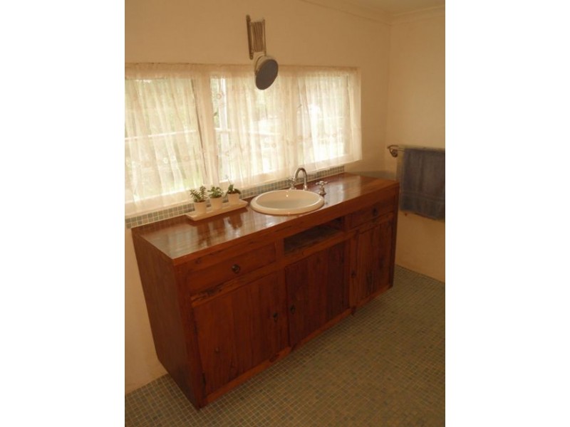 6 View Road, Blackwood SA 5051