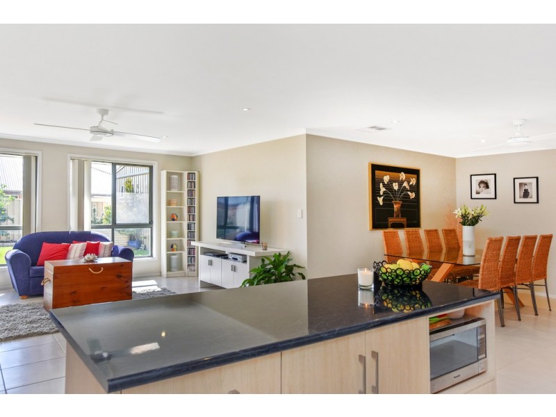 14 TELEGRAPH ROAD, Seaford Meadows SA 5169