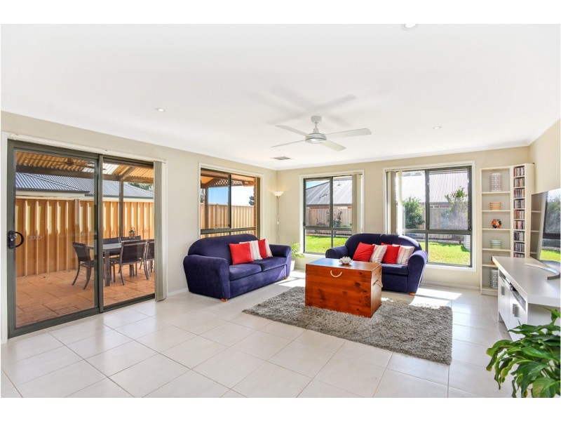 14 TELEGRAPH ROAD, Seaford Meadows SA 5169