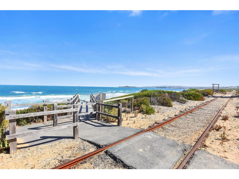 42 Seagull Avenue, Hayborough SA 5211