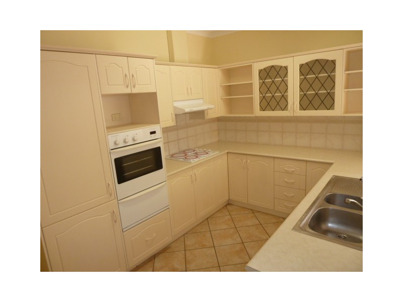 40 Lynton Avenue, Mitchell Park SA 5043