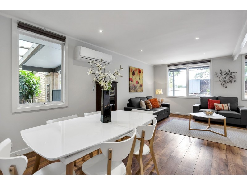 34 Oakridge Road, Aberfoyle Park SA 5159