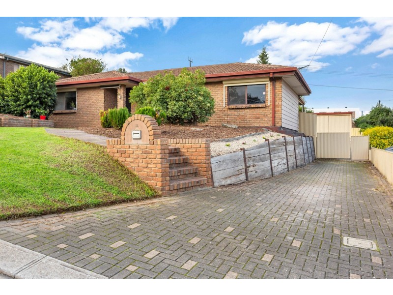 12 Kurandah Street, O’sullivan Beach SA 5166