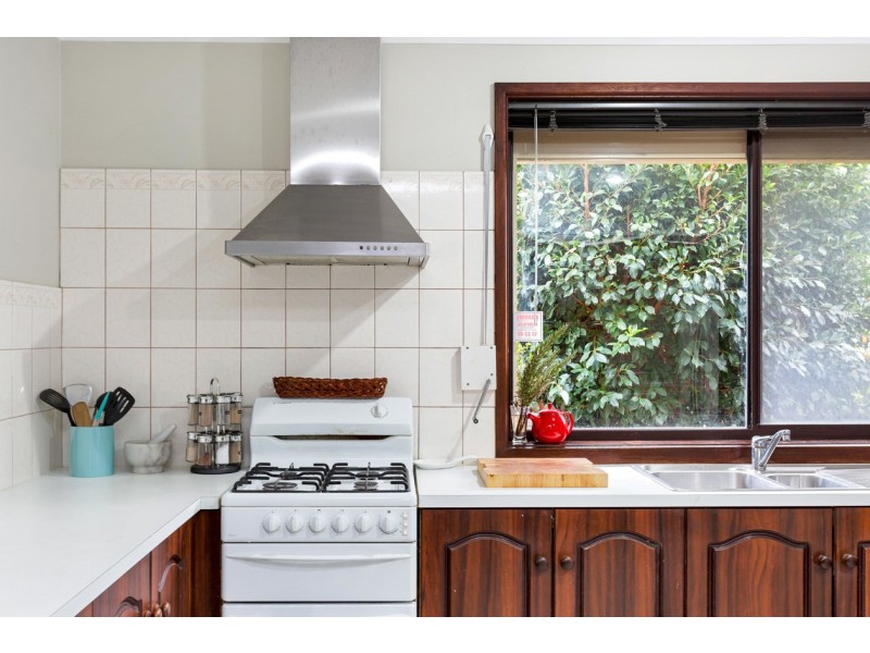 12 Kurandah Street, O’sullivan Beach SA 5166