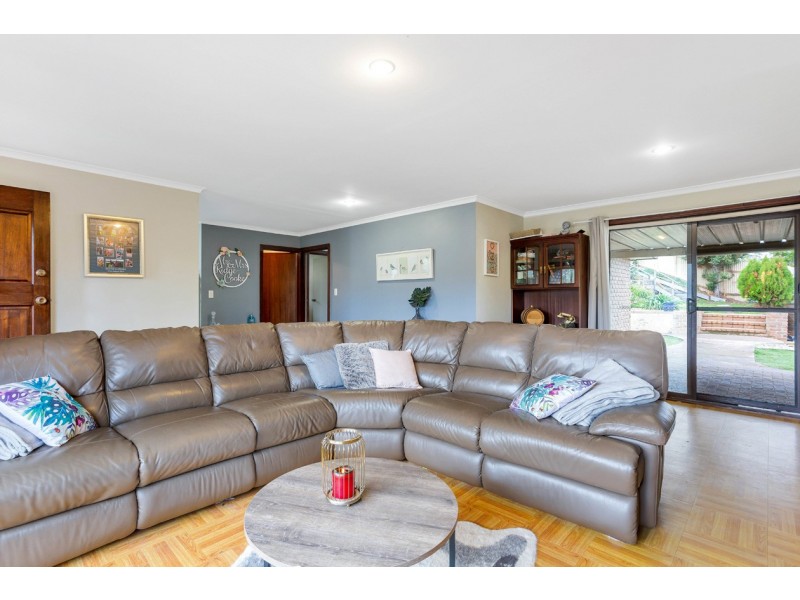 12 Kurandah Street, O’sullivan Beach SA 5166